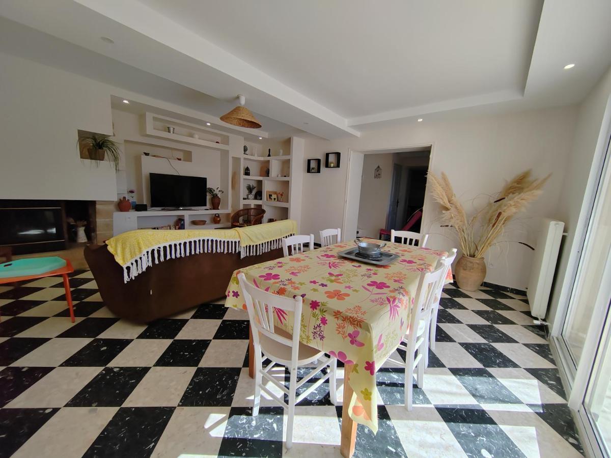 Holiday home Maison Provencale Renovee
