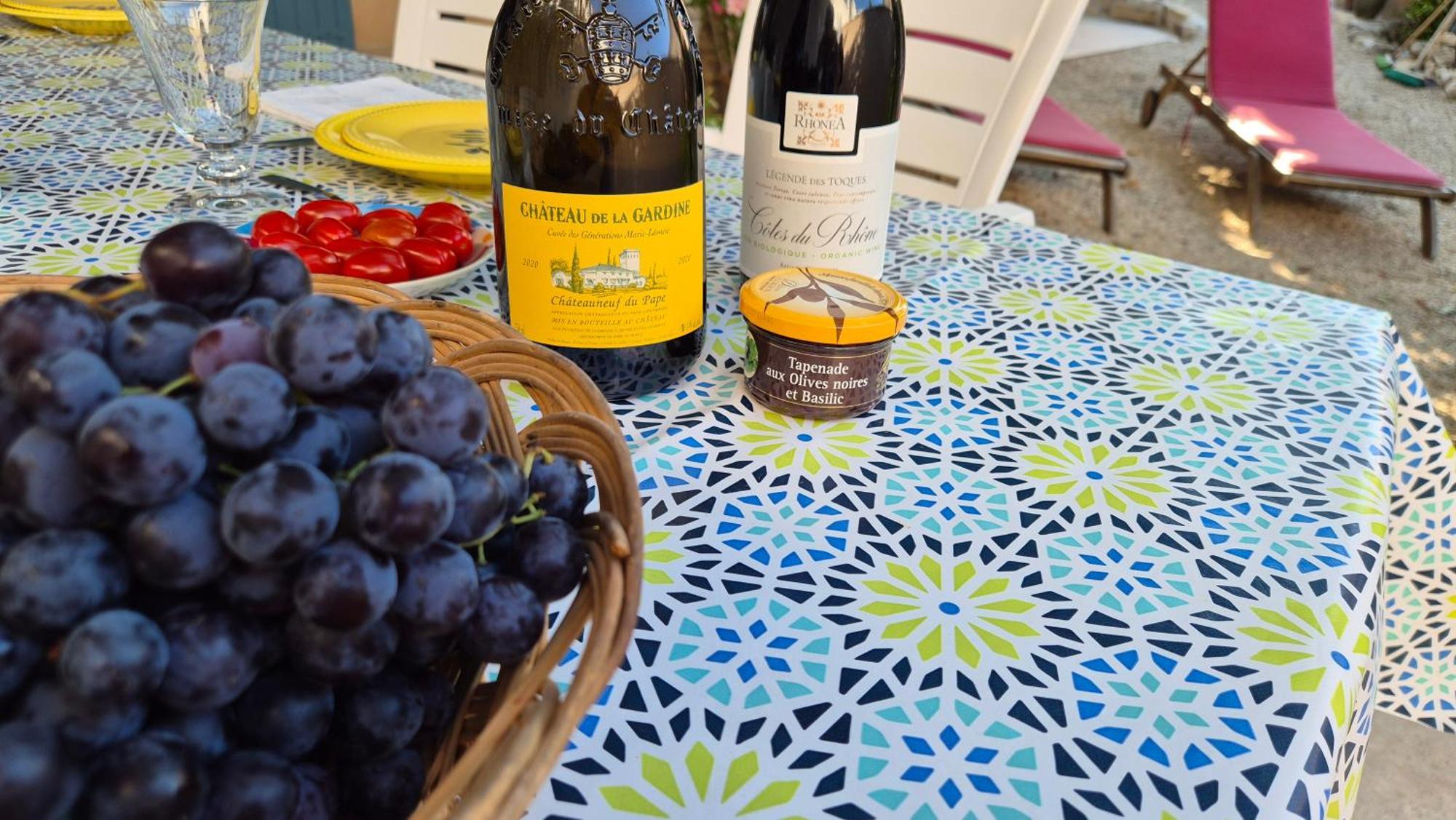Holiday home Maison Provencale Renovee Pernes-les-Fontaines